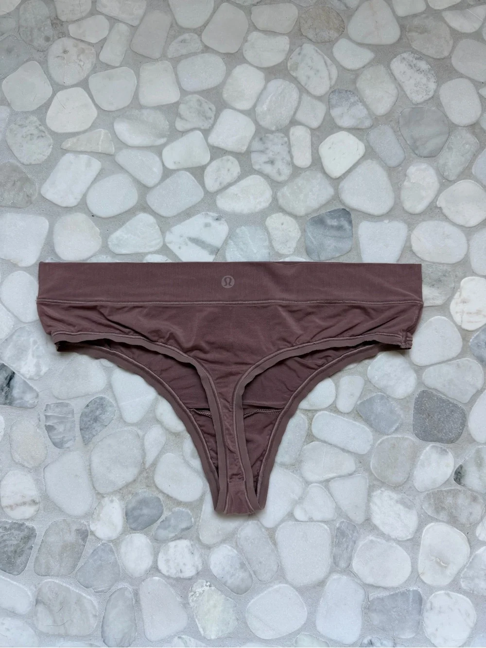 NWOT Lululemon UnderEase High-Rise Thong Underwear